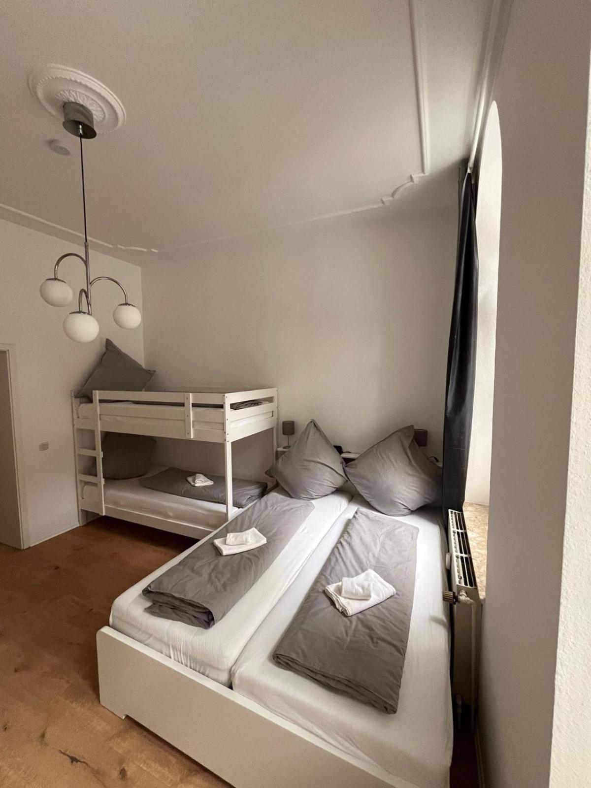 Ottos Traumland Appartement Krefeld Buitenkant foto